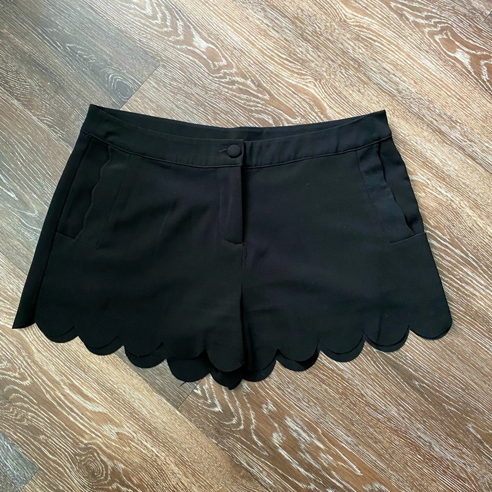 Miami Black Scallop Shorts